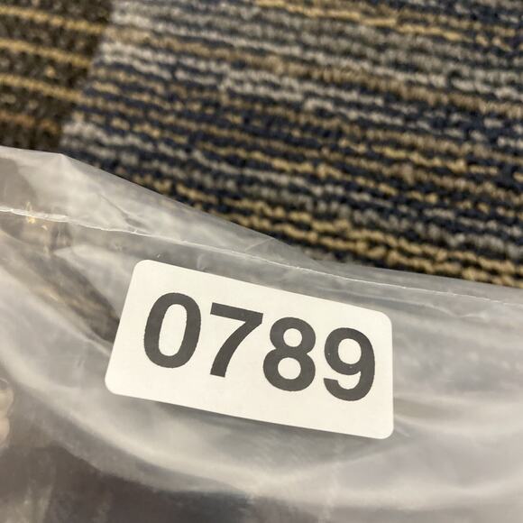 Torrid Premium Stretch Bombshell Skinny Distressed Jeans Women’s Size 18R Black - Picture 9 of 9